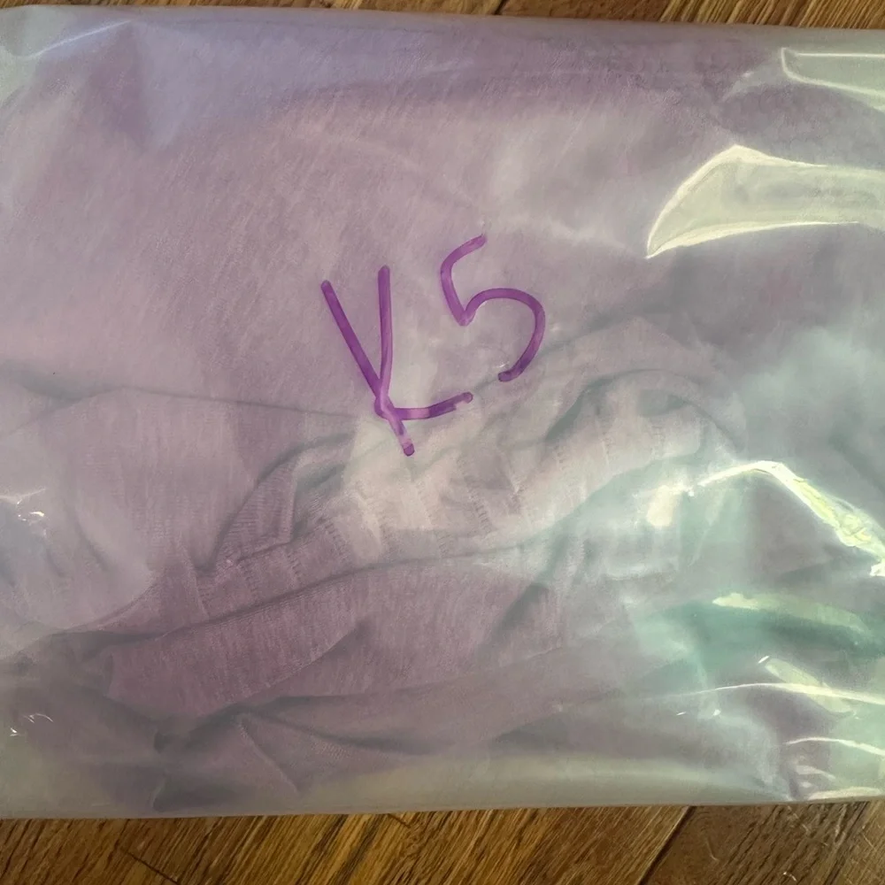 Lululemon Women's Tank Top Purple Size 4 - Picture 9 of 9